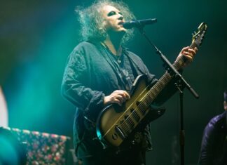 Robert Smith Says The Cure Got 7,000 Secondary Market Tickets Cancelled