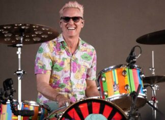 Foo Fighters Launch First Tour With New Drummer Josh Freese, Play Four New Songs