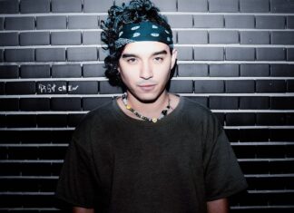 speaker boy 1